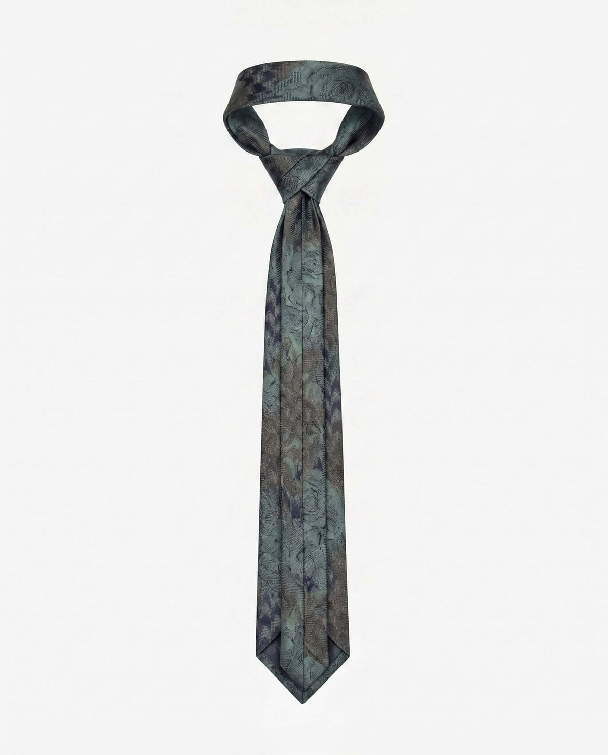Rose Camo Tie
