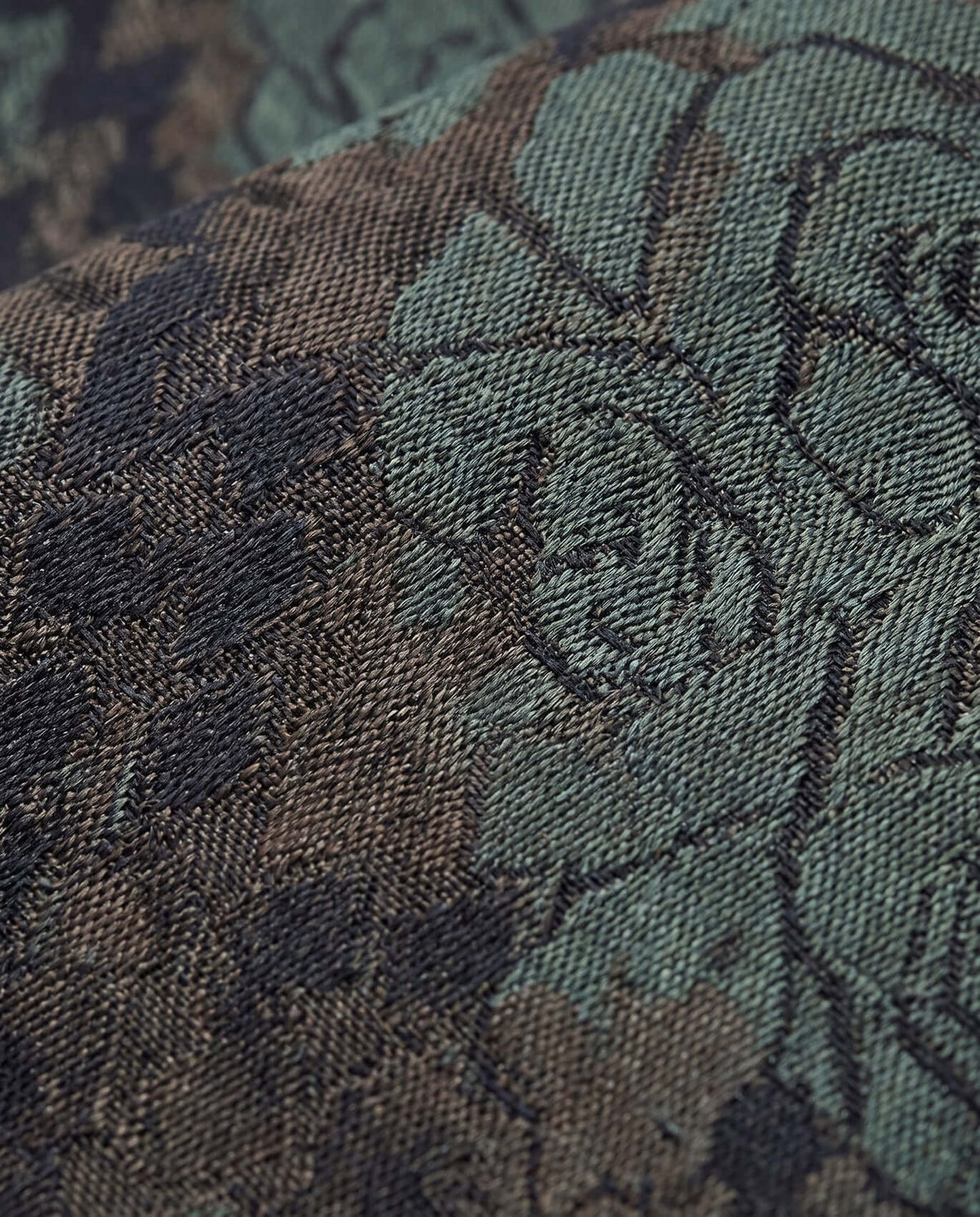 Rose Camo Tie