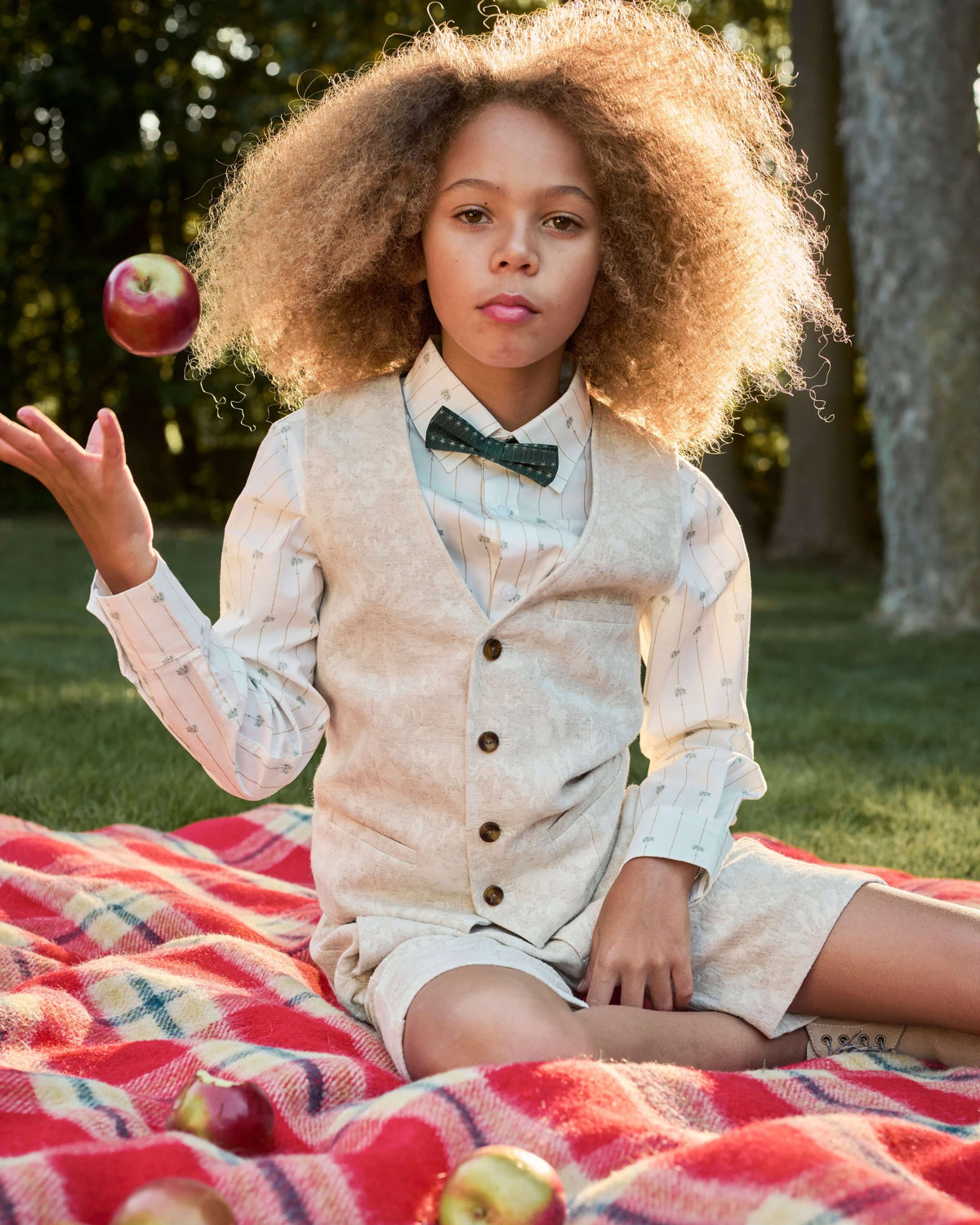 Silk Luxury Palms Bow Tie