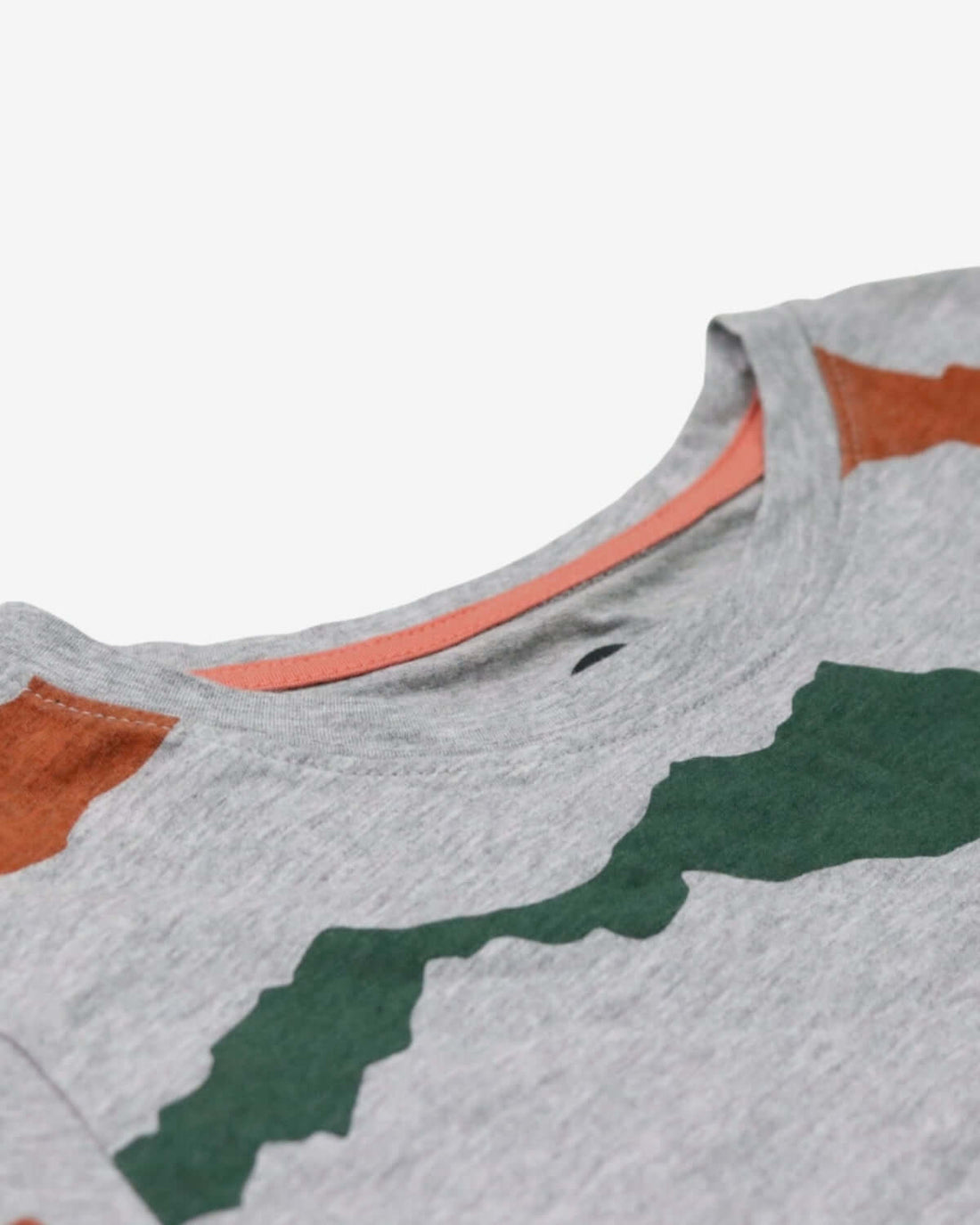 Mountain Peaks Graphic Tee
