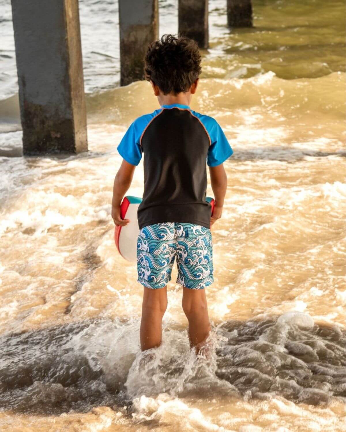 Surfer Wave Blue Rash Guard