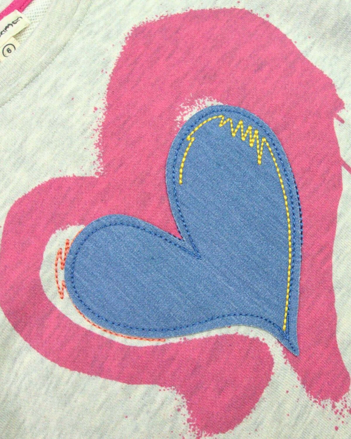 Applique Heart Ruby Sweatshirt