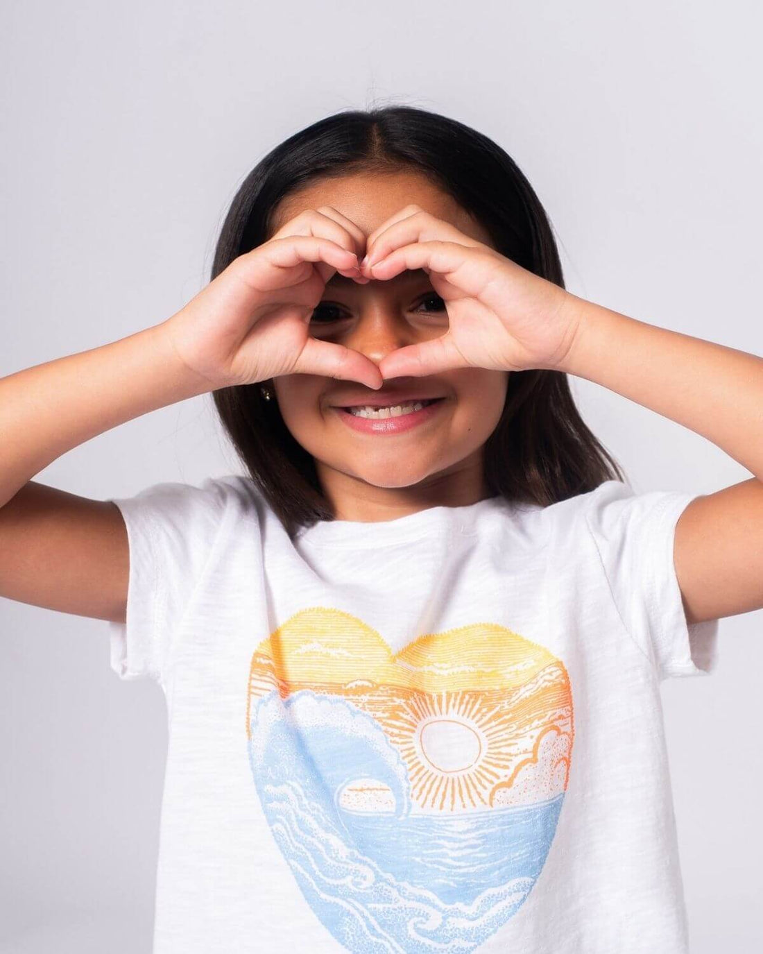 Beach Love Circle Tee